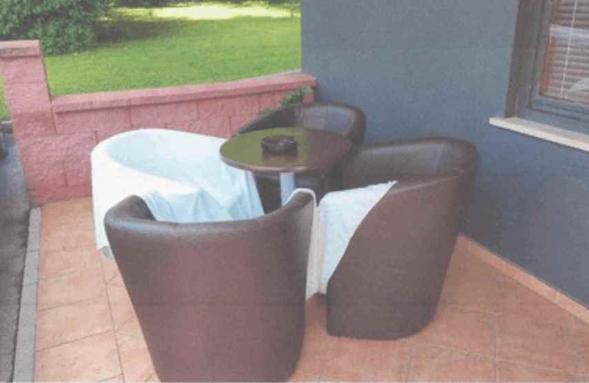 Vrtna garnitura (4x fotelj in miza)