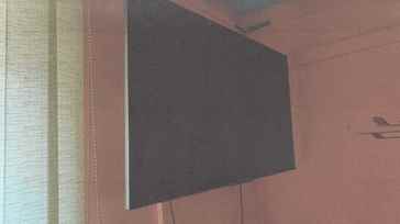 LCD TV Philips Ultra Slim 55PFL6008K/12 s stenskim nosilcem